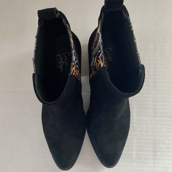 Crown Vintage Tolana Black Suede Animal Print Ankle Booties Size 8 - Picture 6 of 10